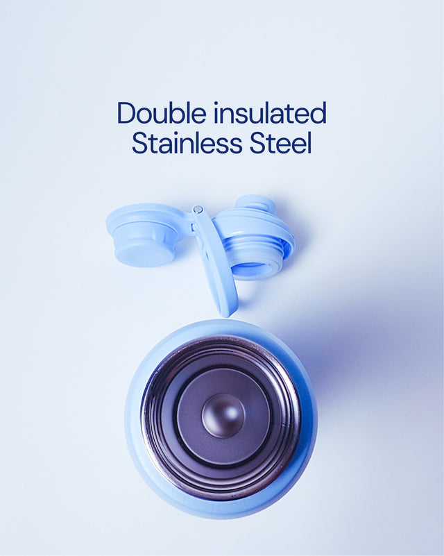 Stainless steel Clearly water bottle with a sleek design and secure lid, perfect for staying hydrated on the go.